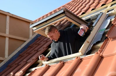 Pose de fenêtres de toit Velux à Bettwiller